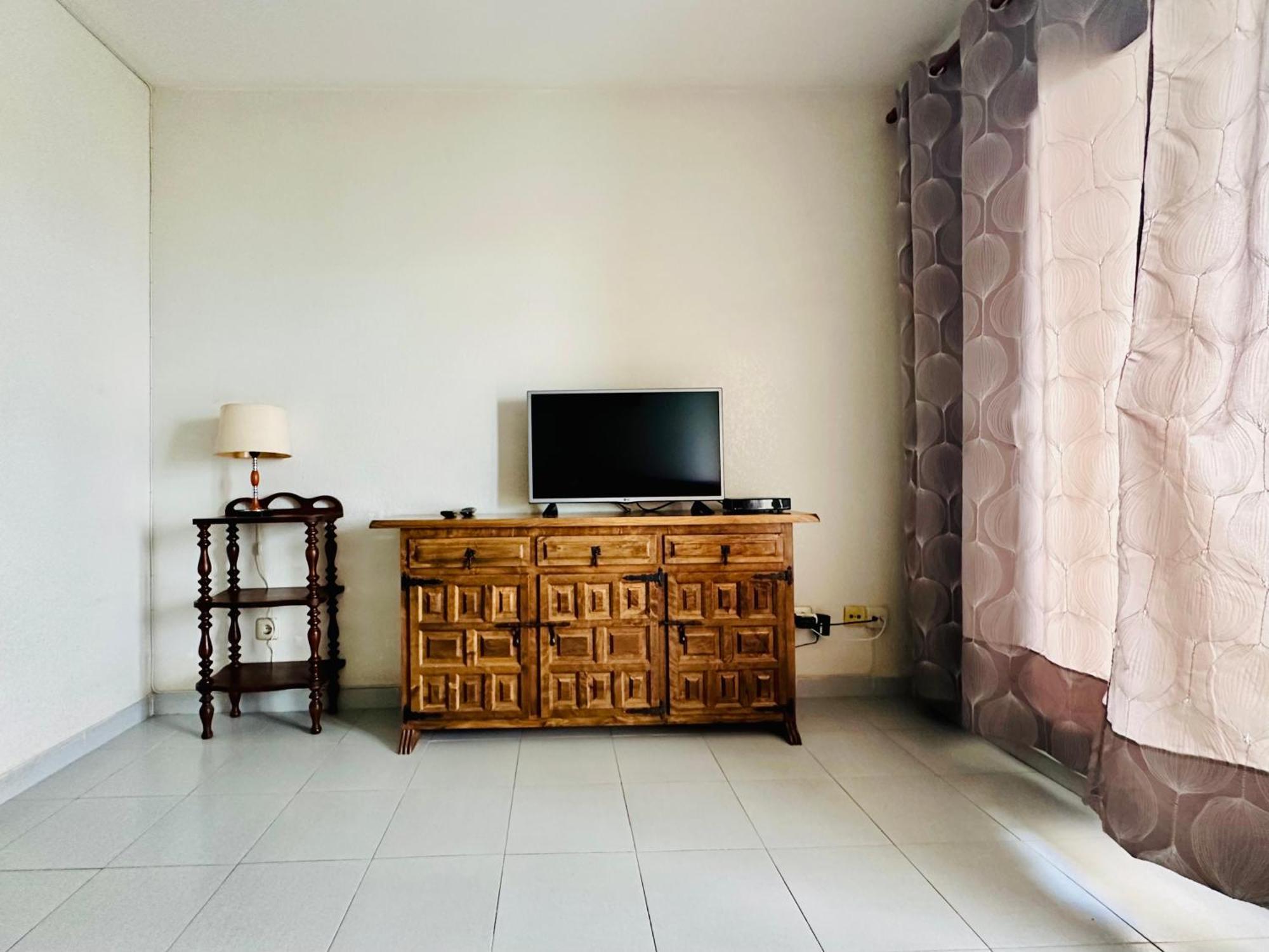 Roc Mar 3 3B - Apartamento Cerca Del Centro Y De La Playa - Terraza Con Vistas Al Mar Y Al Puerto โรเซส ภายนอก รูปภาพ