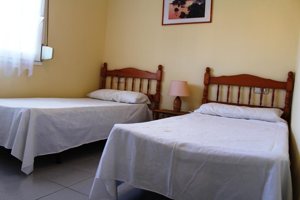 Roc Mar 3 3B - Apartamento Cerca Del Centro Y De La Playa - Terraza Con Vistas Al Mar Y Al Puerto โรเซส ภายนอก รูปภาพ
